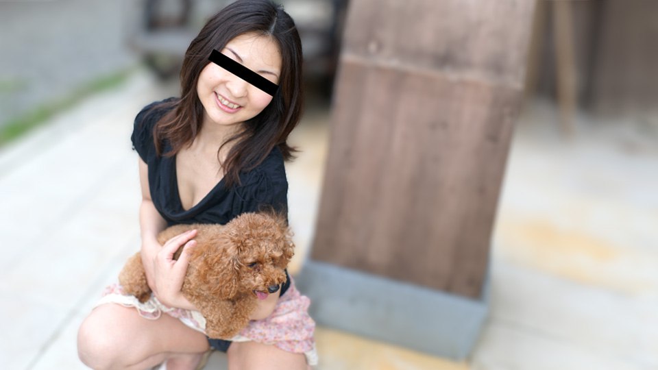 僕の愛犬をダシに可愛い女の子をナンパでゲット！      
040412_629 公園に子犬を連れて行けば「きゃーかわいい」っと、犬に夢中のなってパンチラに気がつかないお姉さんに高確率で出会えるらしい②